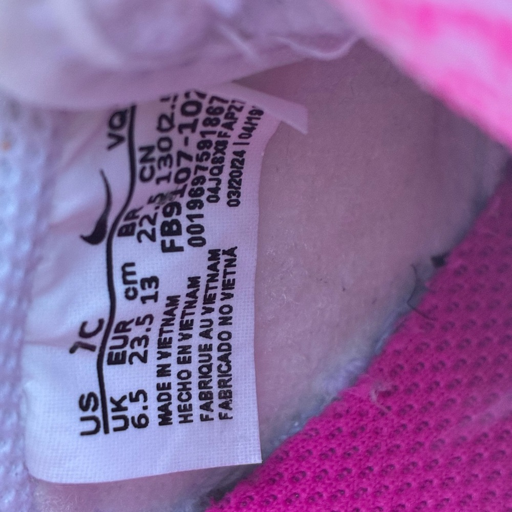 Nike Vibrant Pink Athletic Shoes